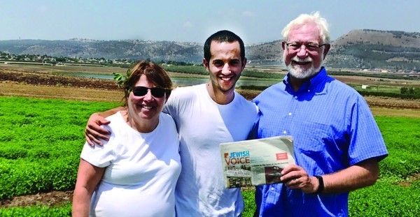 On the farm in Tel Adashim&nbsp;with Matan Graff.