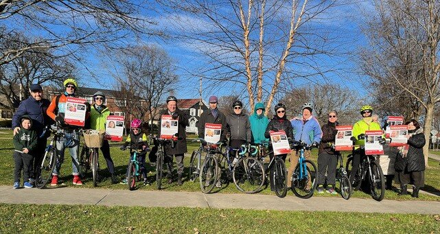 Cyclists and their supporters (left to right): Rabbi Michael Fel, Lior Fel, Gershon Stark, Daniella Stark, Alessandra Stark, Peter Saulson, Eric Weiss, Jeff Deegan, Farrel Klein, Robyn Furman, Dr. Martin Furman, Beth Chapin, Mark Leibowitz, Nancy Katz, Barbara Klein and Michla Laufer. Not pictured but also in attendance: Rabbi Laufer, Jerome Kalifa and his daughter, Sarah, and Bill and Susan Sikov.