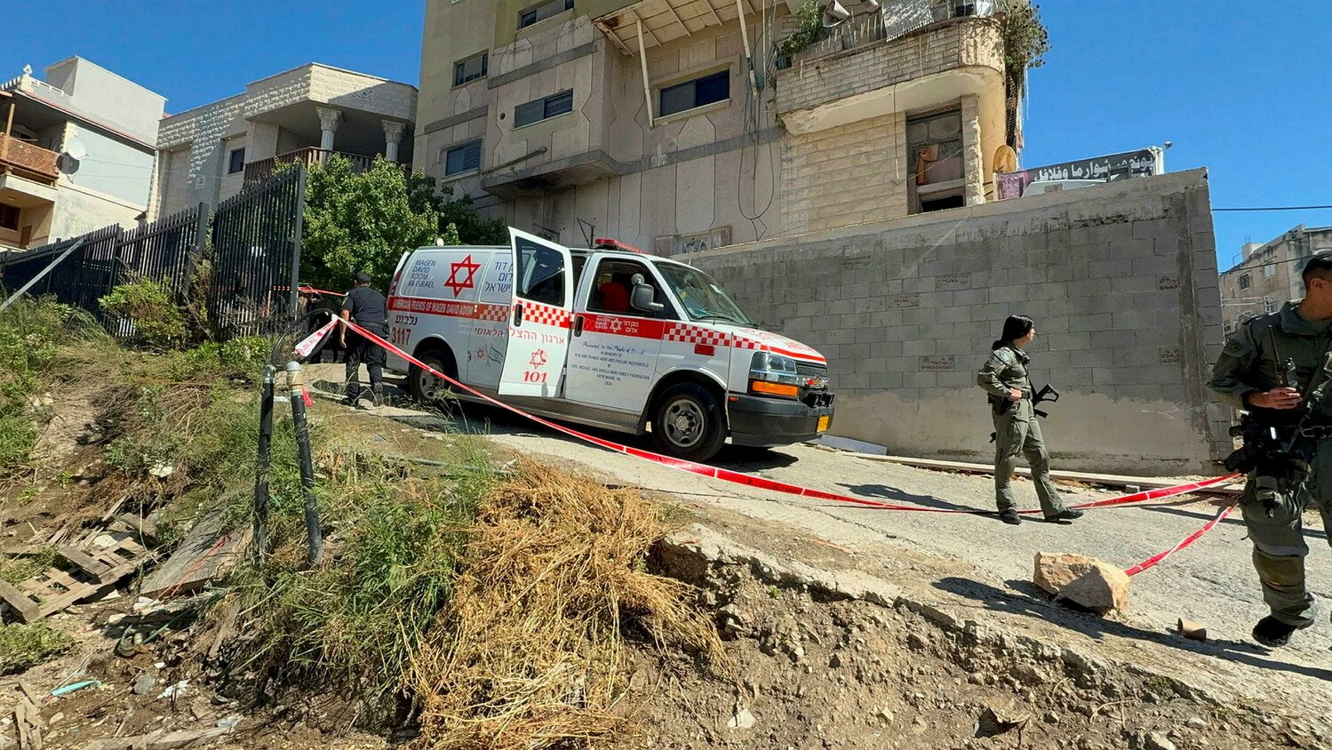 Man shot to death in northern Arab-Israeli city, bringing year's homicide toll to 126 murdered