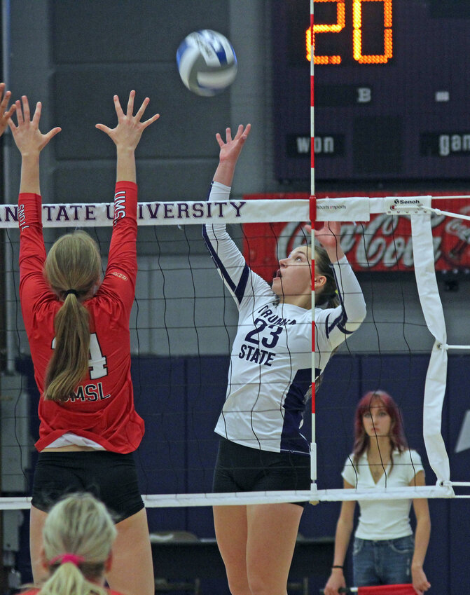 Now-junior Laci Neece in a match against University of Missouri–St. Louis last season. The Bulldogs return 14 of 16 players from the 2025 squad.