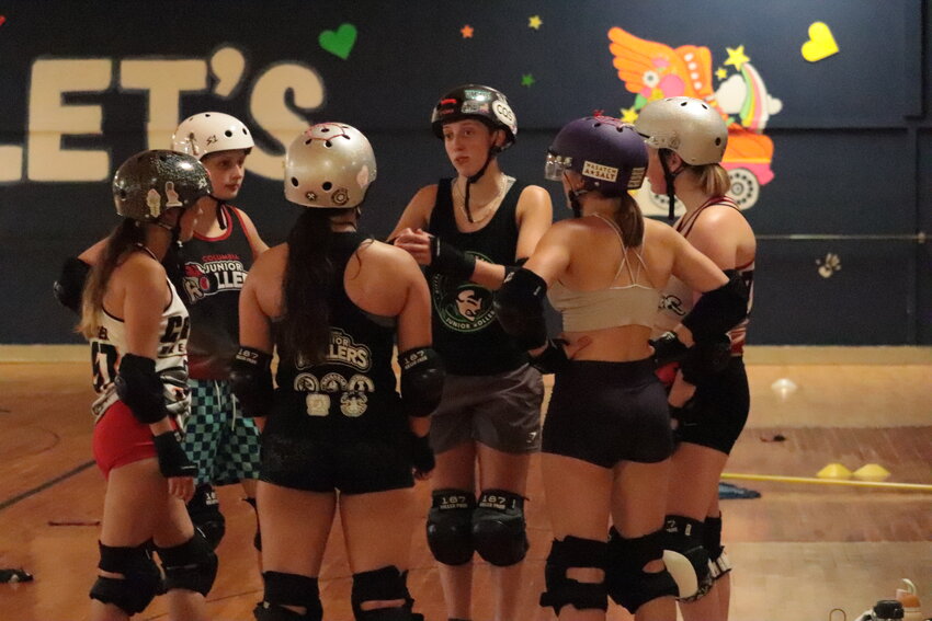 The Columbia Junior Rollers spent the past weekend in Chicago, skating against some of the nation’s best teams.