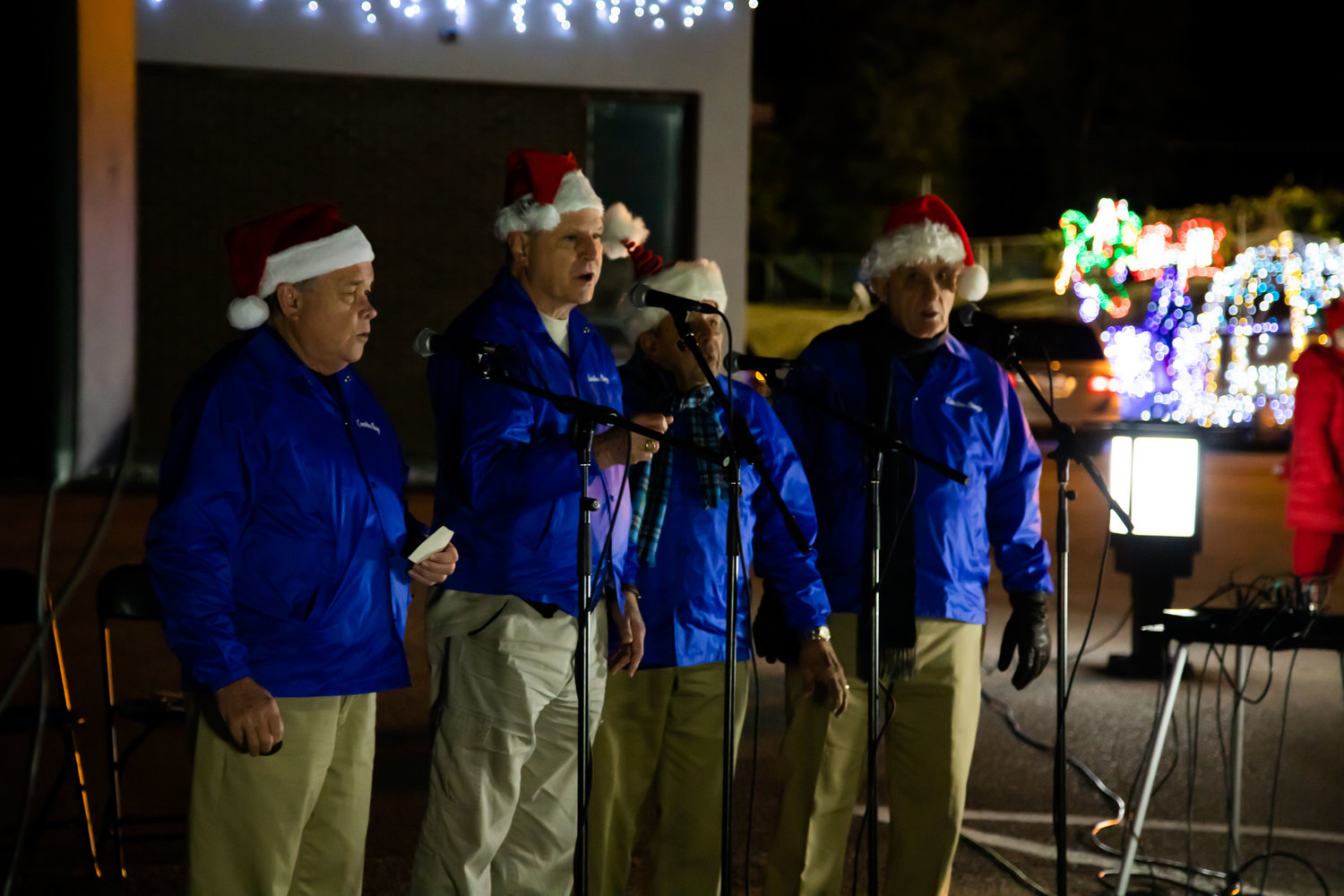 Photos Cayce kicks off Christmas events with 3rd annual drivethrough