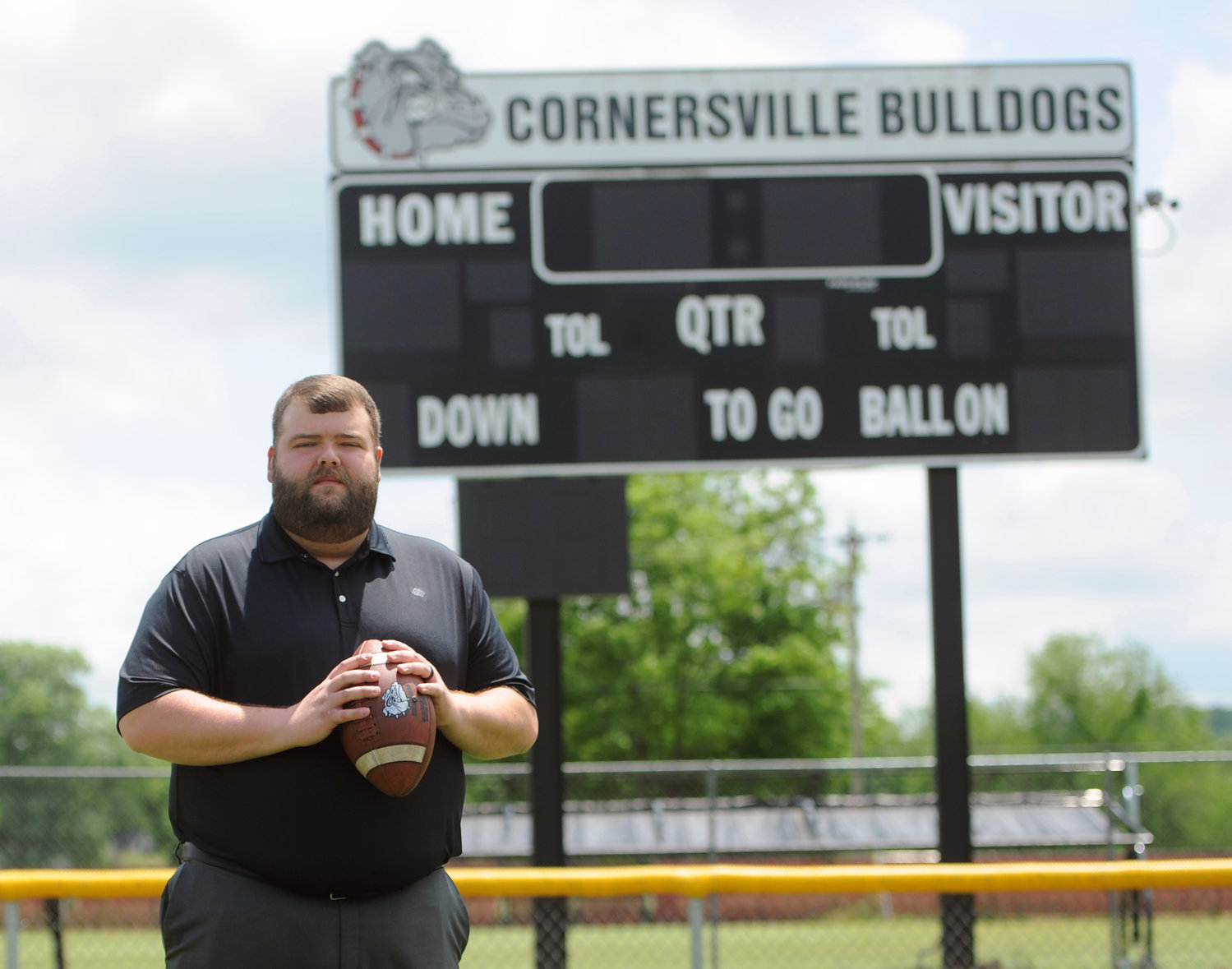 Cornersville High School has named Shelby Waddell as the new head football coach.