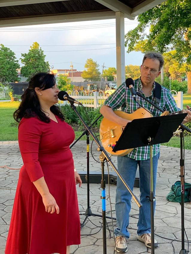 Sarah Gleeson and Scott Weber perform at Hardin Park in a previous Concert in the Park series. [Submitted photo]