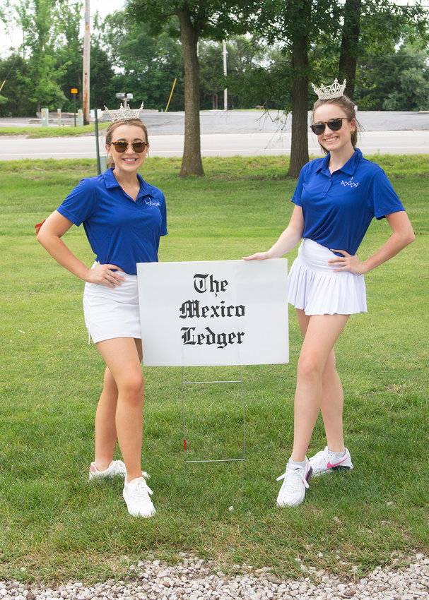 Miss Missouri Callie Cox, left, and Miss Missouri's Outstanding Teen Ashley Berry enjoyed a day on the golf course Sunday as the 2022 Miss Missouri Competition got underway. [Leslie A. Meyer Photography]