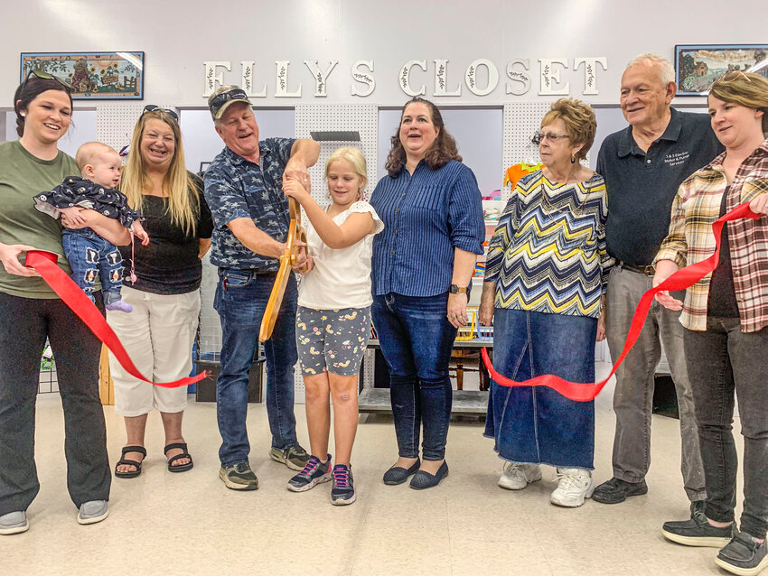 Elly&rsquo;s Closet, a new children&rsquo;s clothing consignment shop, opened with a ribbon cutting on Tuesday, Oct. 3.