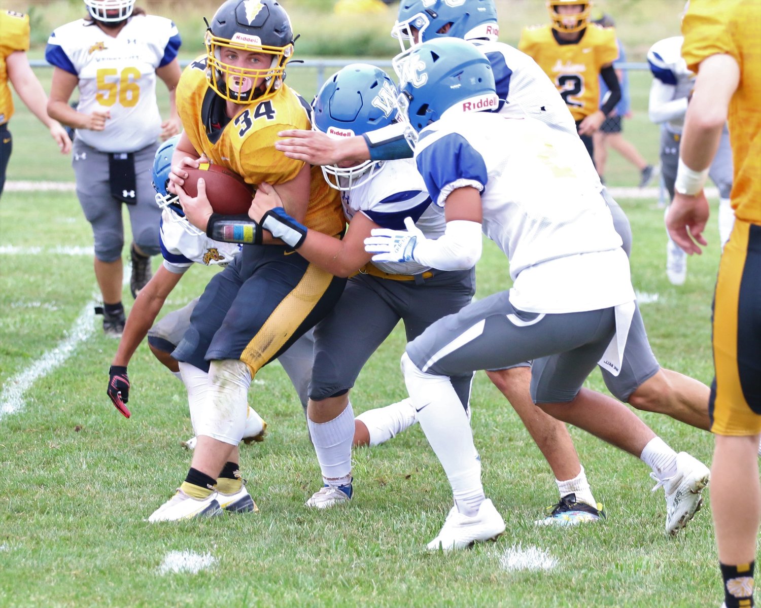 Van-Far’s Brandon Eoff fights for extra yardage in the Indians’ loss to Wright City on Saturday. [Dave Faries]