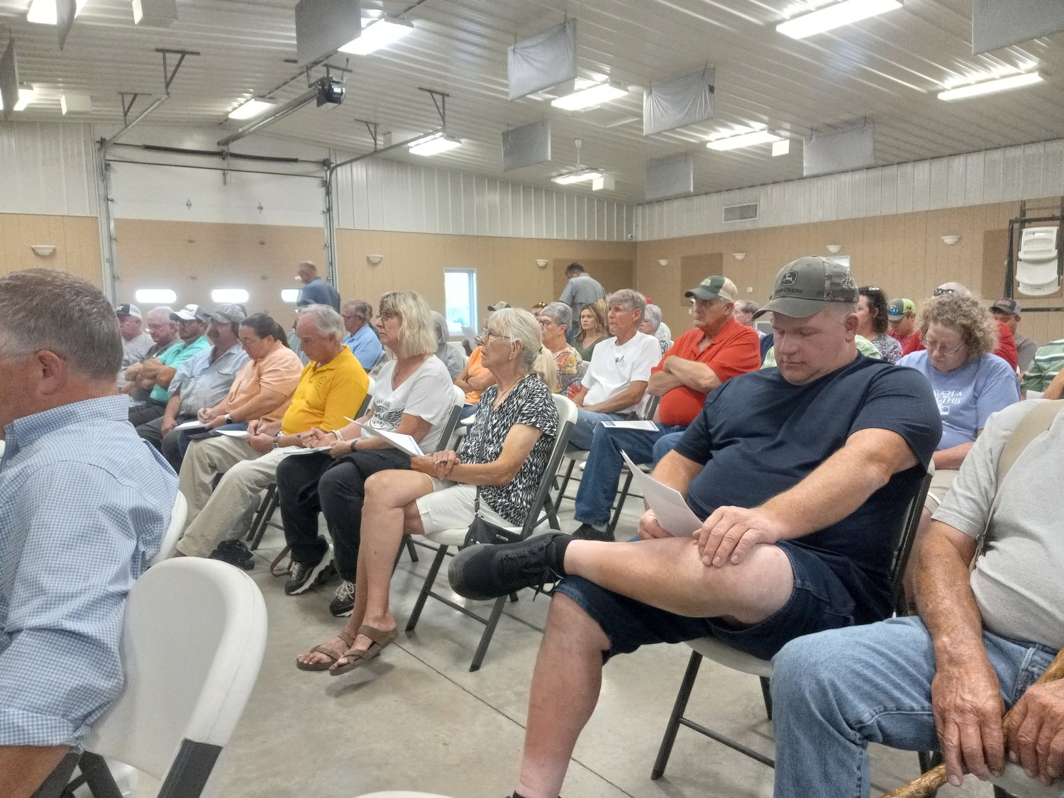 About 75 people met at the Audrain County 4-H building on Wednesday to discuss their feelings about the Tiger Connector and the Grain Belt Express as more questions have gone unanswered according to attendees.                   [Alan Dale]