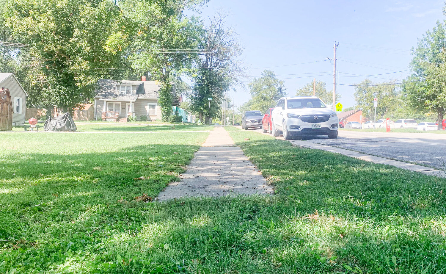 There are several sidewalks throughout Mexico that end with no connection to other pathways like the sidewalk on Anderson Street across from McMillian School.