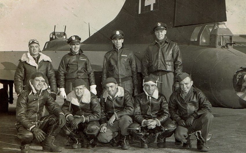 Bill Gleason (Dad) standing 2nd from left.