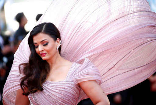 Aishwarya Rai poses for photographers upon arrival at the premiere of the film &quot;Armageddon Time&quot; at the 75th international film festival, in Cannes, southern France, Thursday, May 19, 2022. (Photo by Vianney Le Caer/Invision/AP)