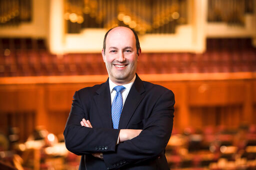 This image released by the National Symphony Orchestra shows Gary Ginstling, Executive Director of the National Symphony Orchestra at the Kennedy Center in Washington, D.C.  Ginstling will replace Deborah Borda as president of the New York Philharmonic when Borda retires at the end of the 2022-23 season. (Tony Hitchcock/National Symphony Orchestra via AP)