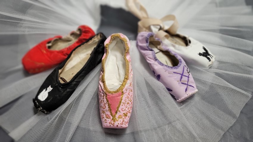 Pittsburg Ballet will award decorated pointe shoes to attendees who have the best costumes during the intermission of its performance of The Sleeping Beauty this weekend.