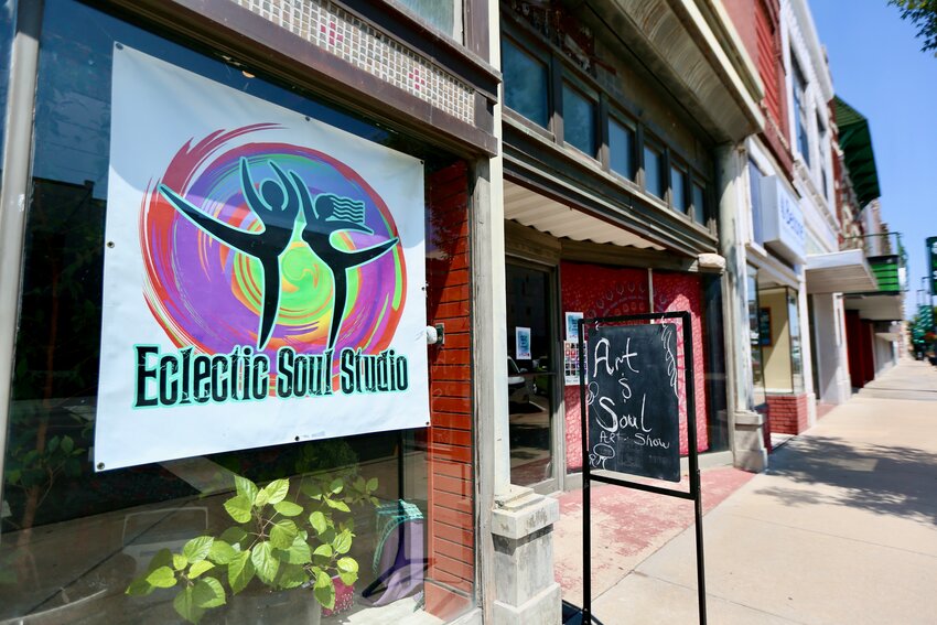 Eclectic Soul Studio hosted the Pittsburg Arts Council&rsquo;s Art &amp; Soul Art Show on Saturday, which featured numerous local artists showcasing their artwork.