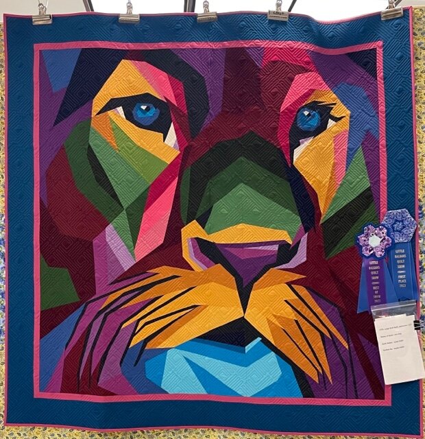 &ldquo;I Am King&rdquo; by Sookie Fields of Pittsburg won Best in Show.