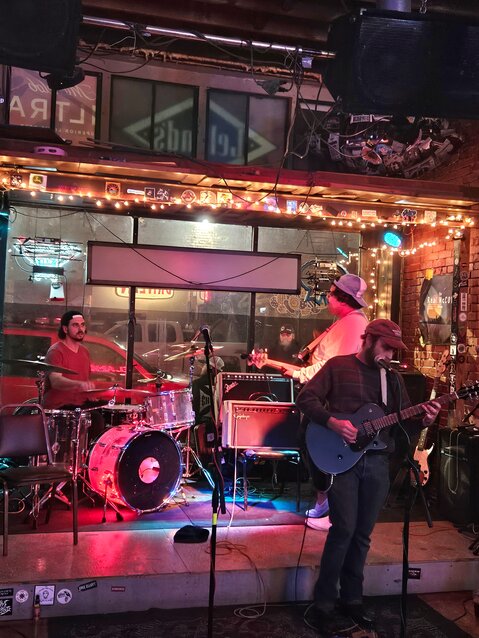 Bo Yellis played their dreamy alternative rock music at TJs the Friday night before Christmas.&nbsp;