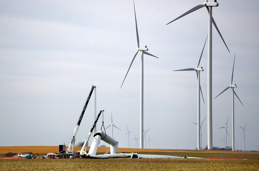 Throughout Wednesday, repair crews worked on a collapsed wind turbine at Liberty's North Fork Ridge Wind Farm off SW 60th Ln. and 126 Hwy. in Barton County. According to previous reports, the wind turbine fell following inclement weather in early January as no injuries were reported.