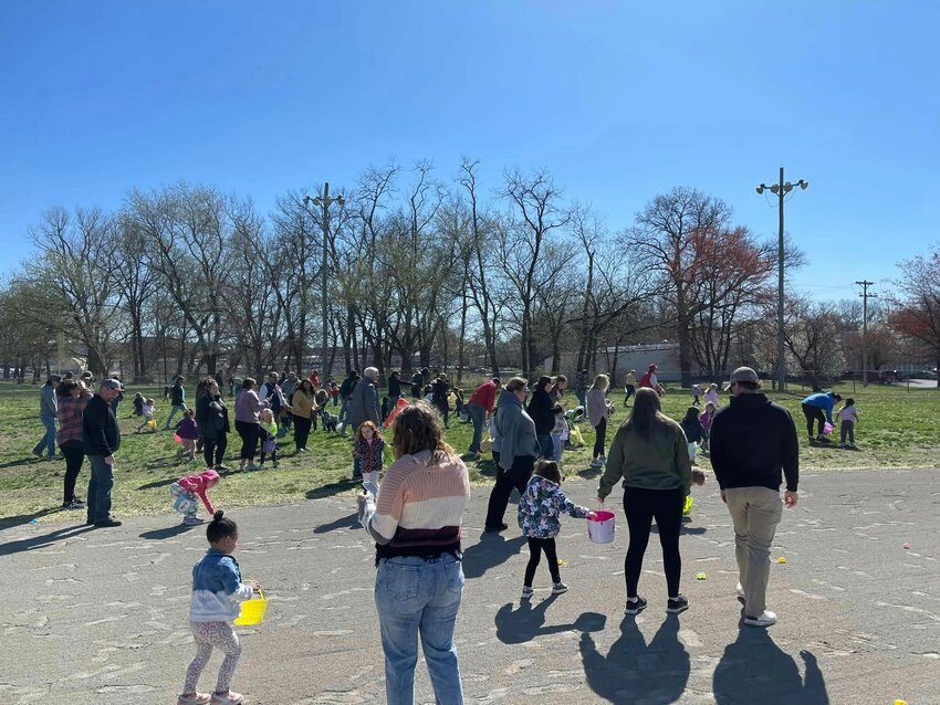 Residents hunt for eggs at the Don Gutteridge Sports Complex in Pittsburg during last year&rsquo;s Easter egg hunt. This year&rsquo;s event is scheduled to take place at 11 a.m. on Saturday, located at 702 Memorial Dr.