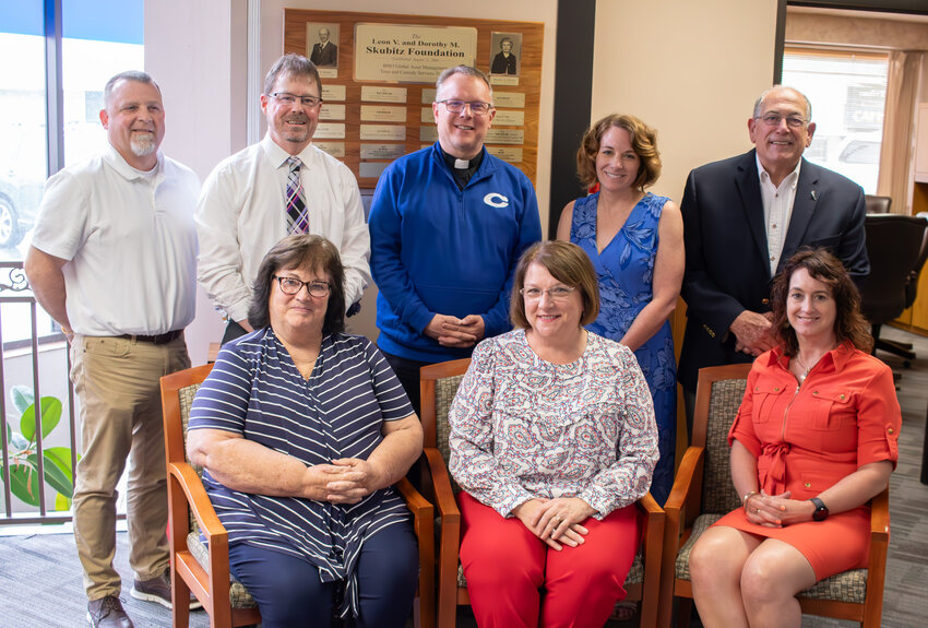 This year&rsquo;s recipients of the Leon V. and Dorothy M. Skubitz Foundation grants are, L-R, Back row: Alan Yarnell, ClassLTD; Bob Burk, ClassLTD; Fr. Mike Simone, St. Mary&rsquo;s Colgan; Heather Spaur, FACT Inc. at Crawford County Mental Health; Ron Marrone, Skubitz Foundation Grant Committee; Front row: Nancy Hicks, St. Mary&rsquo;s Colgan; Frances Mitchelson, Skubitz Foundation Grant Committee chairperson; and Amy Glines, FACT Inc. at Crawford County Mental Health.