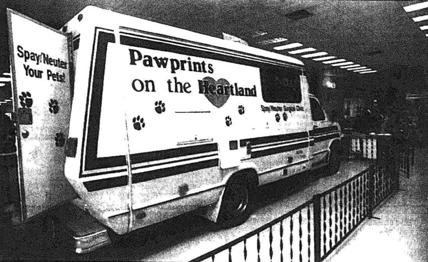 Pawprints on the Heartland showed off its new mobile veterinary van at Meadowbrook Mall. The organization hopes to have the ban operational in a few weeks. When it goes into operation, it will be used solely for spay and neuter surgeries and basic vaccinations.