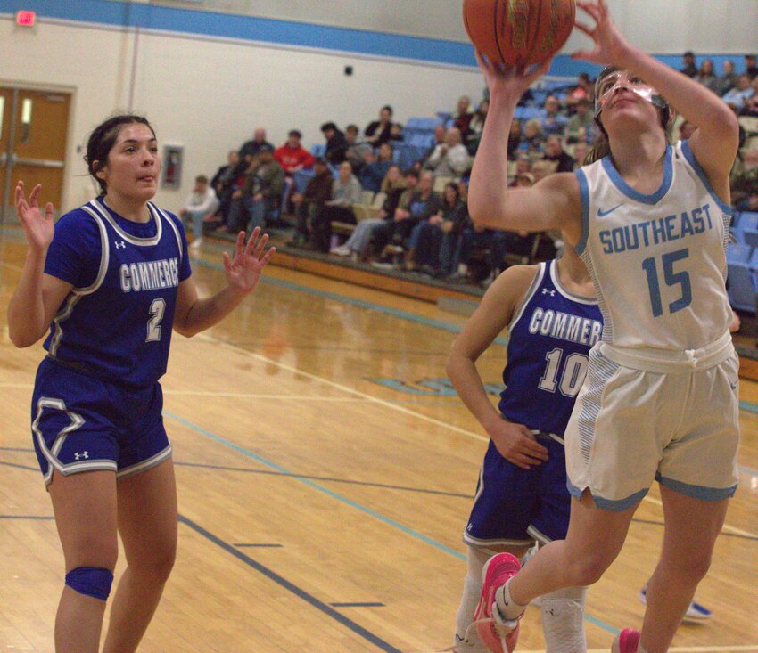 Southeast senior Bella Tavernaro concentrates on the basket Monday night against Commerce, Okla. BROCK SISNEY / THE MORNING SUN