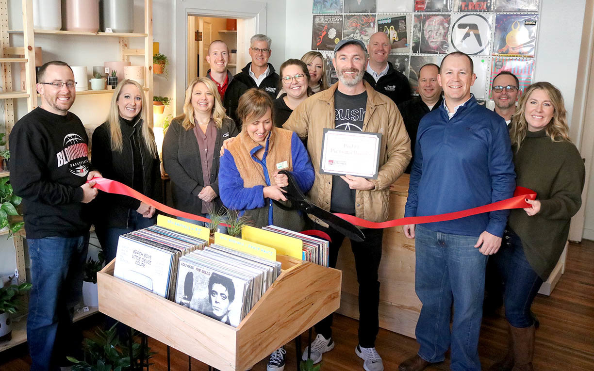 The Fort Madison Chamber of Commerce hosted a ribbon cutting at Pool 19 Plants and Records Friday morning in downtown Fort Madison. The store is in the Hesse Building at 616 7th Street and is open from 11 a.m. to 6 p.m. Wednesday through Saturday. Photo by Chuck Vandenberg/PCC