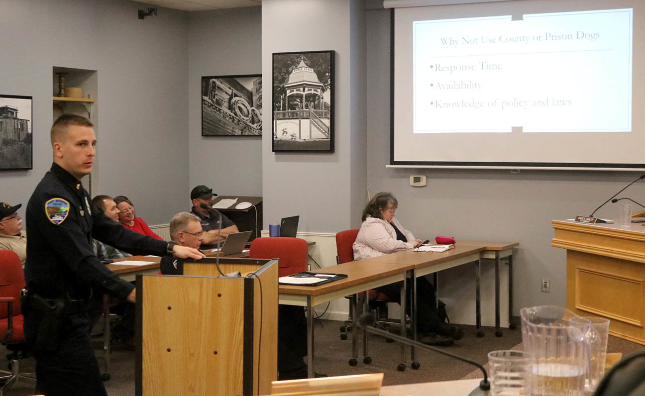 Fort Madison Police Sgt. Greg Worsch presents information on bringing a K9 officer to the Fort Madison Police Department at Tuesday's City Council meeting. Photo by Chuck Vandenberg/PCC