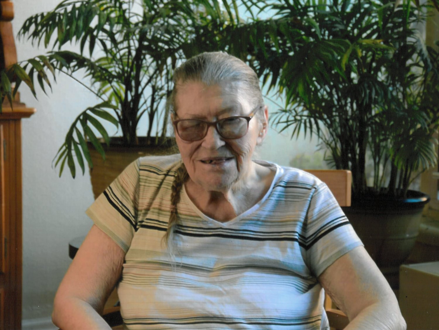 Bonnie Jene Gunn Hoenig, 93, of Fort Madison, died Friday, August 12, 2022