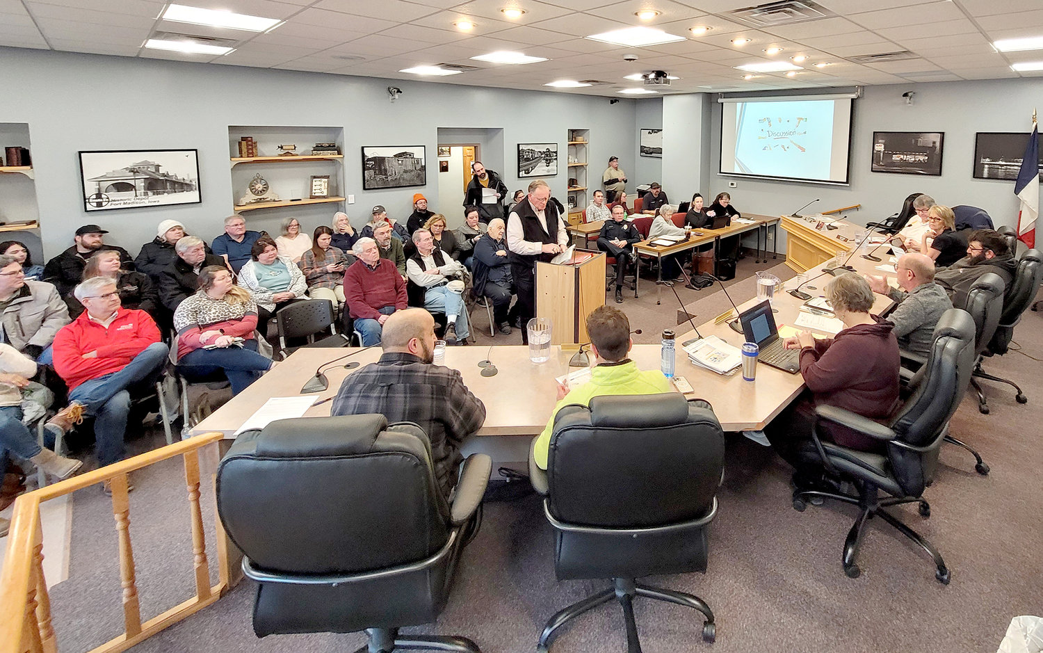 Fort Madison's Council Chambers were overfilled Tuesday night as residents pressed the council to not tear down the Old Fort. The council passed a resolution to have city staff start moving down the path of repairing the Old Fort in time for the 2023 riverboat cruising season.