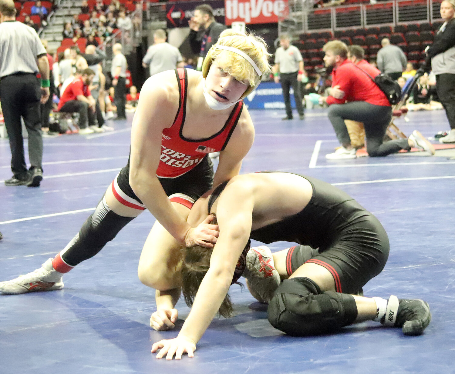 Hounds wrestlers make quick work of BHS - Pen City Current