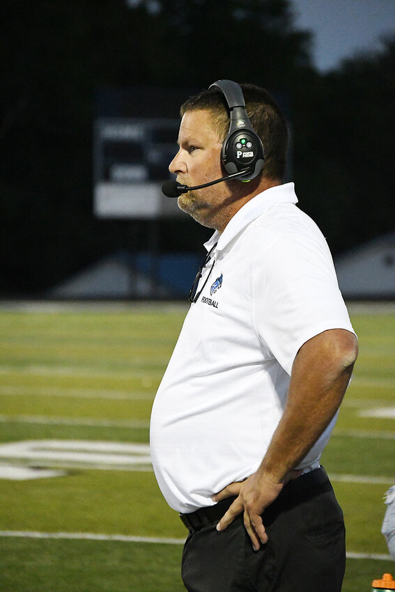 Harrisonville football coach Brent Maxwell will be resigning from his role as athletic director at the end of the school calendar year.
