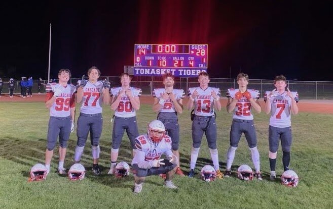 Cascade High School football team seniors celebrate their win over the Tonasket Tigers last Friday night. The win takes the Kodiaks to 3-1 on the season.