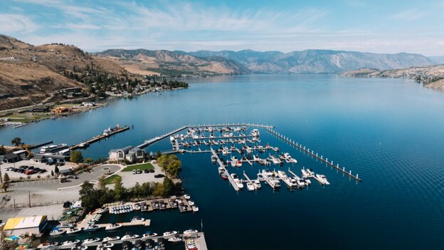 Sunset Marina on Lake Chelan, where researchers are studying the growth of periphyton along the shoreline. Dr. Nate Hough-Snee will discuss findings on this algae at an upcoming 