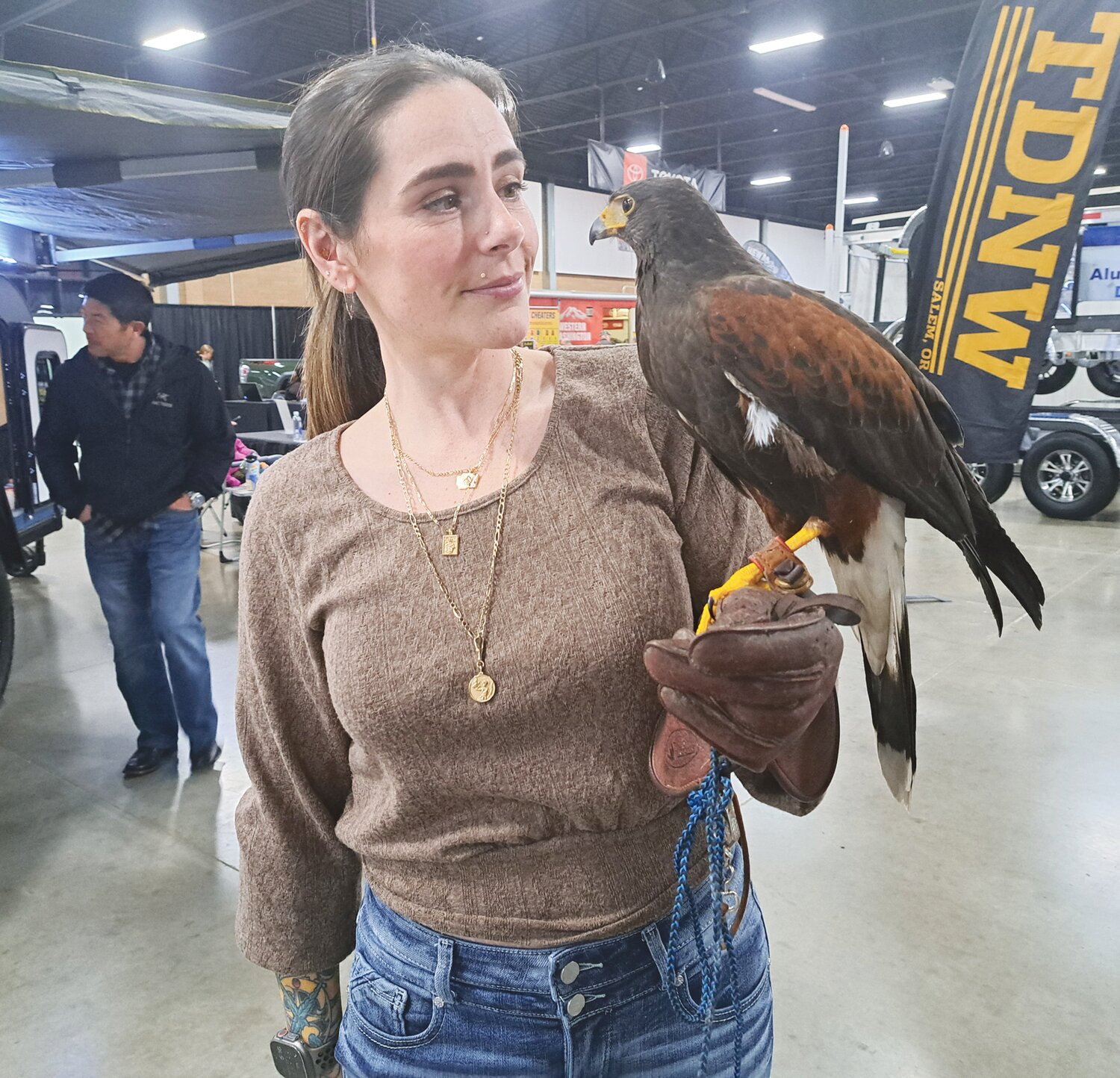 Meeting new people and raptors at the Washington Sportsmen’s Show.
Courtesy John Kruse
