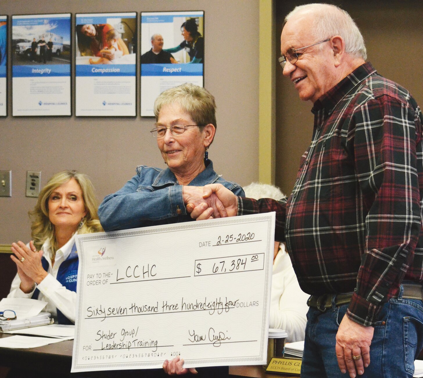 Lake Chelan Hospital Board approves pausing new hospital for six months ...