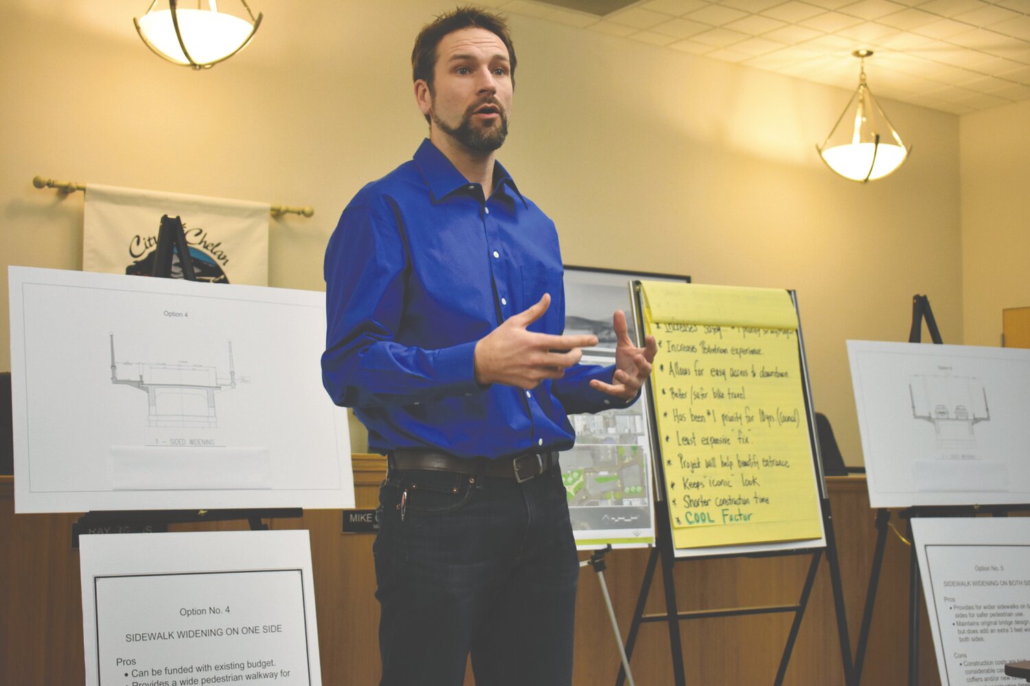 SCJ Alliance Engineer, Dan Ireland gave the specifics of proposed plan and showed some of the elements they are looking at adding to help traffic and pedestrians.