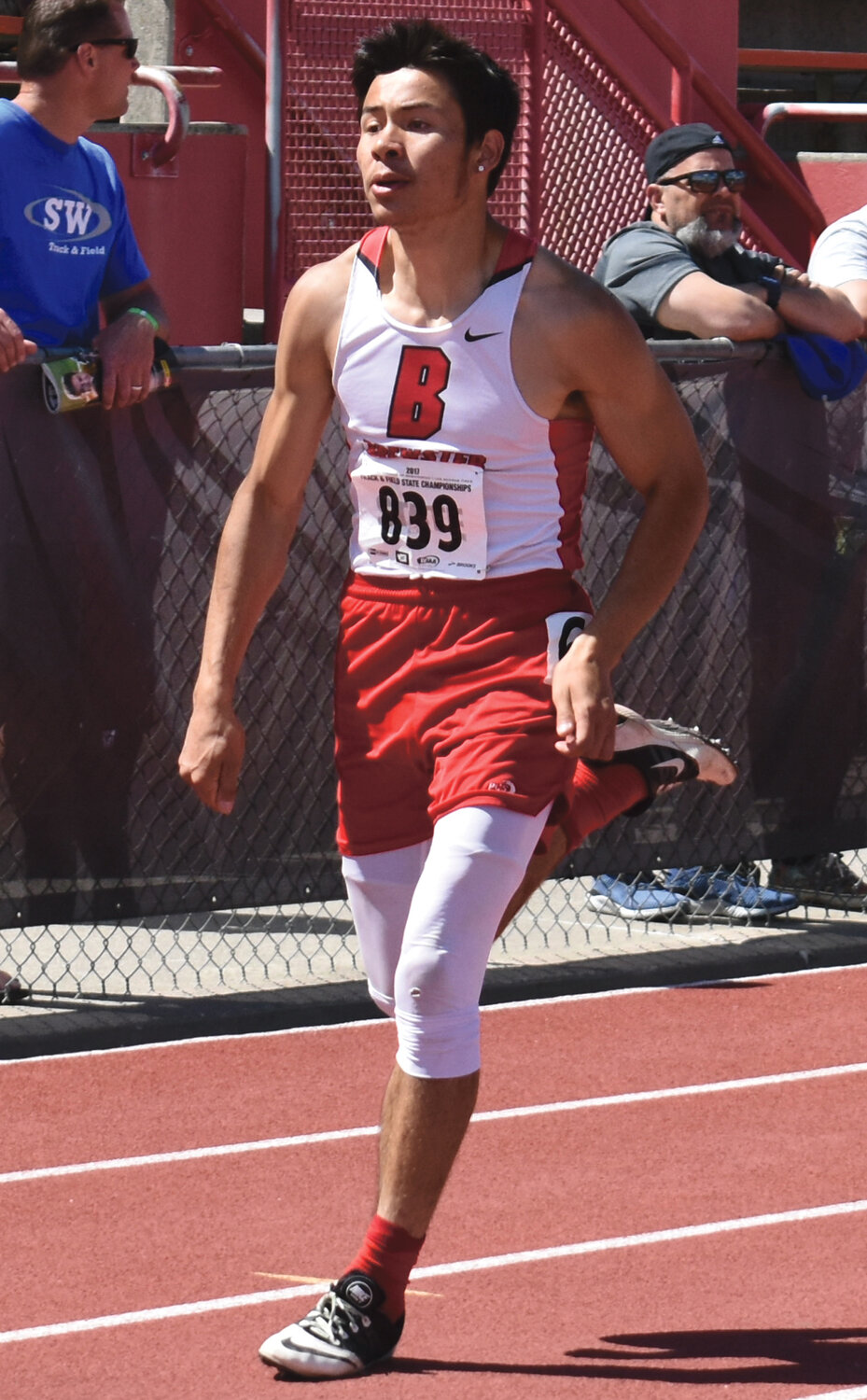 Ernie Nanamkin placed 8th in the Boys 400m run and also finished in 12th place in the javelin event with his farther throw going 163’2’’.