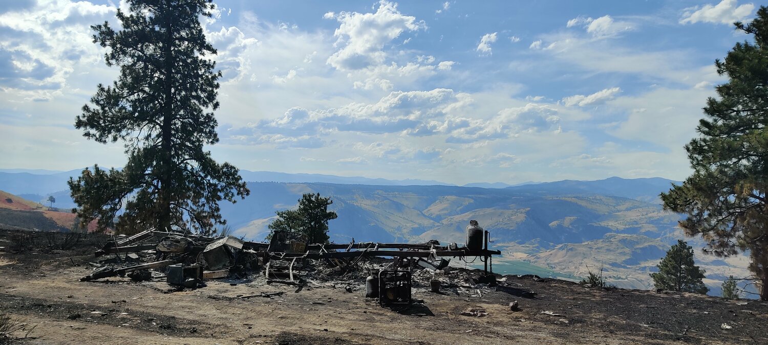 Beyond the burn: Chelan Hills Fire families share their stories of loss, hope and recovery - Lake Chelan Mirror