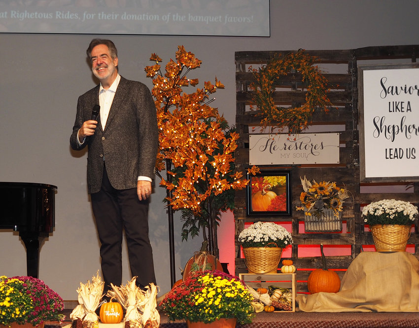 LAUGHTER LIFTS HEARTS &mdash; Comedian Robert G. Lee brought his own brand of fun to the Pregnancy Options Center banquet held Thursday, Oct. 27, at the Child Evangelism Fellowship campus. In addition to keeping the audience in laughter, Lee talked about God&rsquo;s creation and how precious life is to his family. He encouraged the more than 250 in attendance to give their money to an organization that is ready to help people. More than $50,000 was raised during the event.