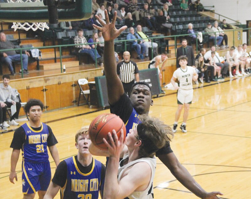 Wright City senior Carle&rsquo;on Jones defends against North Callaway senior Isiah Craighead on Feb. 6 in Kingdom City. The Wildcats saw a two-point deficit at halftime balloon in the second half in a 63-47 loss to the Thunderbirds.