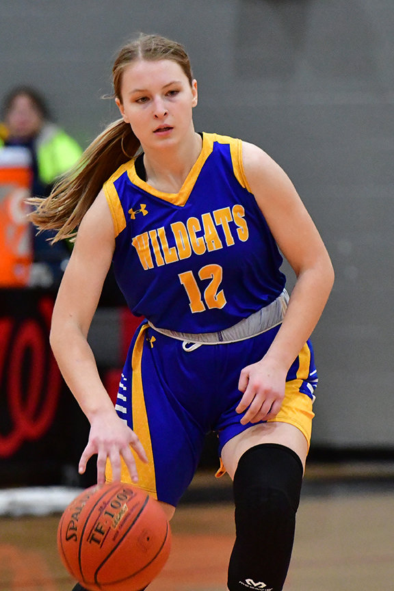 Wright City Girl's Basketball @ Winfield..#12 Katie Schanuel.