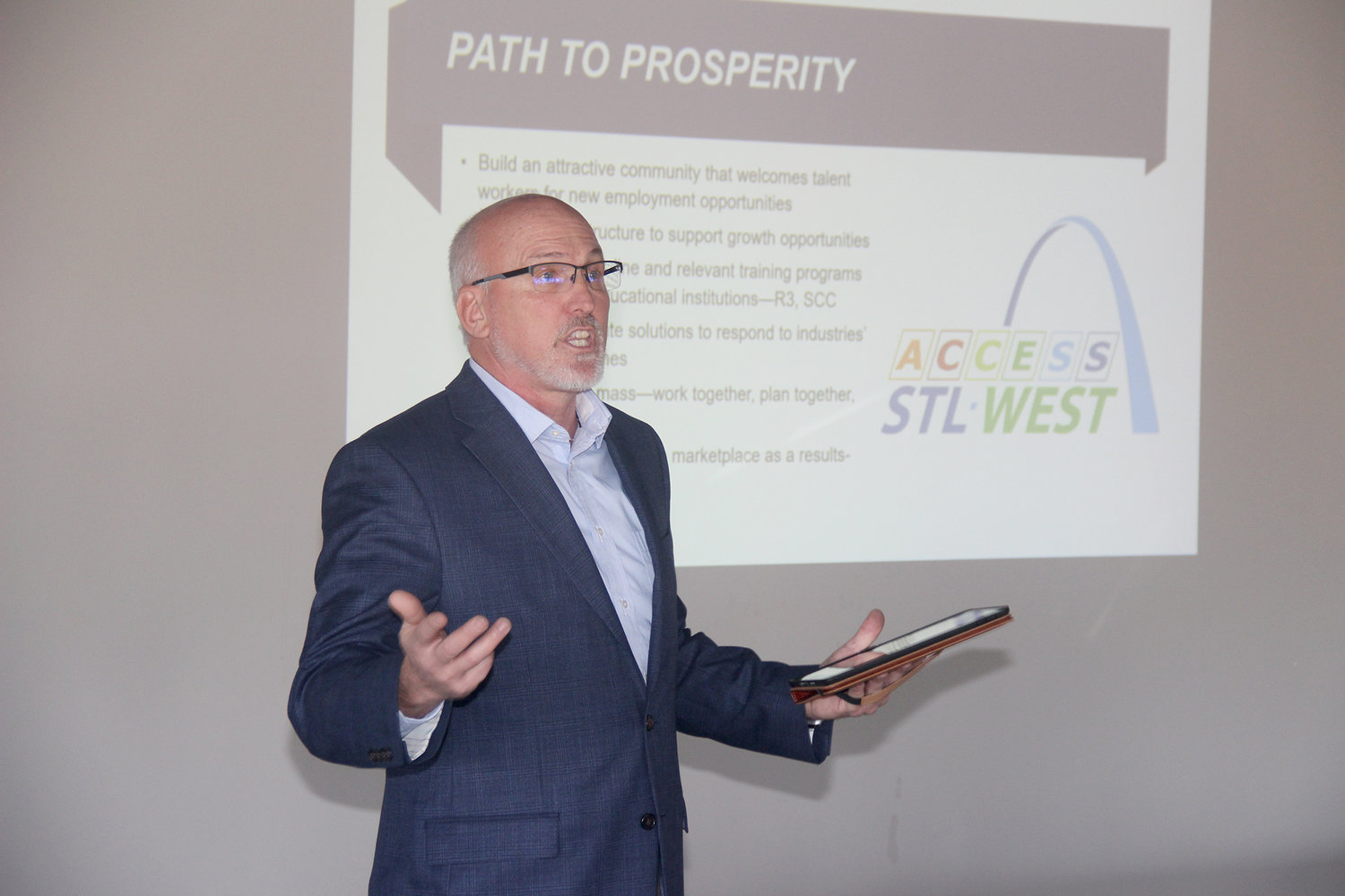 Steve Etcher, a representative of the Greater Warren County Economic Development Council, delivers a presentation in this January 2023 file photo.
