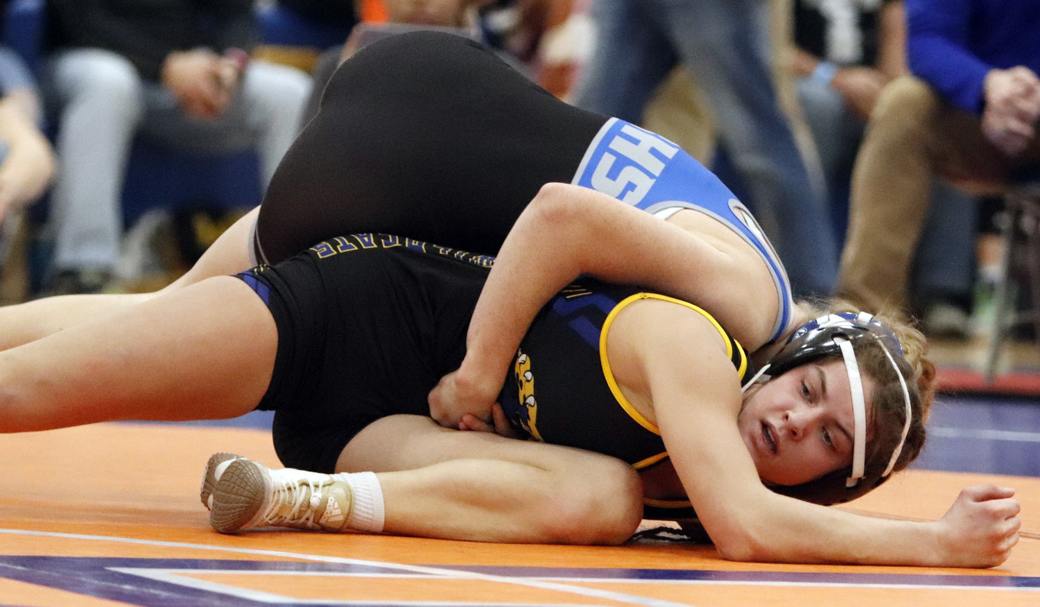 Elizabeth Riggs competes in the 125-pound semifinal match last weekend.