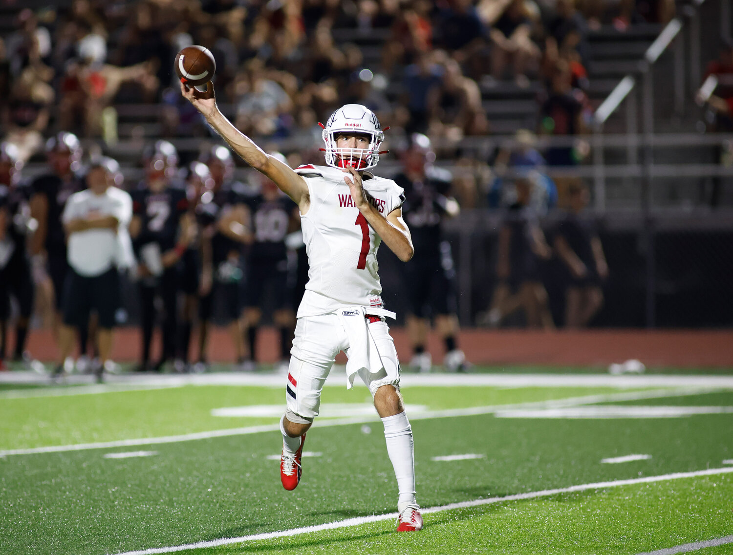 Warrenton's Charlie Blondin (1) passes during a game against Fort Zumwalt South, Friday, Aug. 25, 2023, at Fort Zumwalt South High School in St. Peters, Mo.