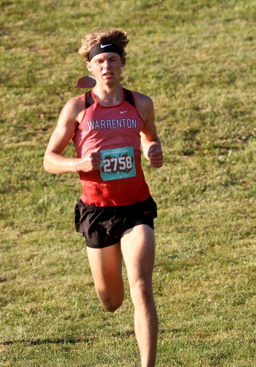 Phillip Kackley competes at the Fleet Feet Classic.