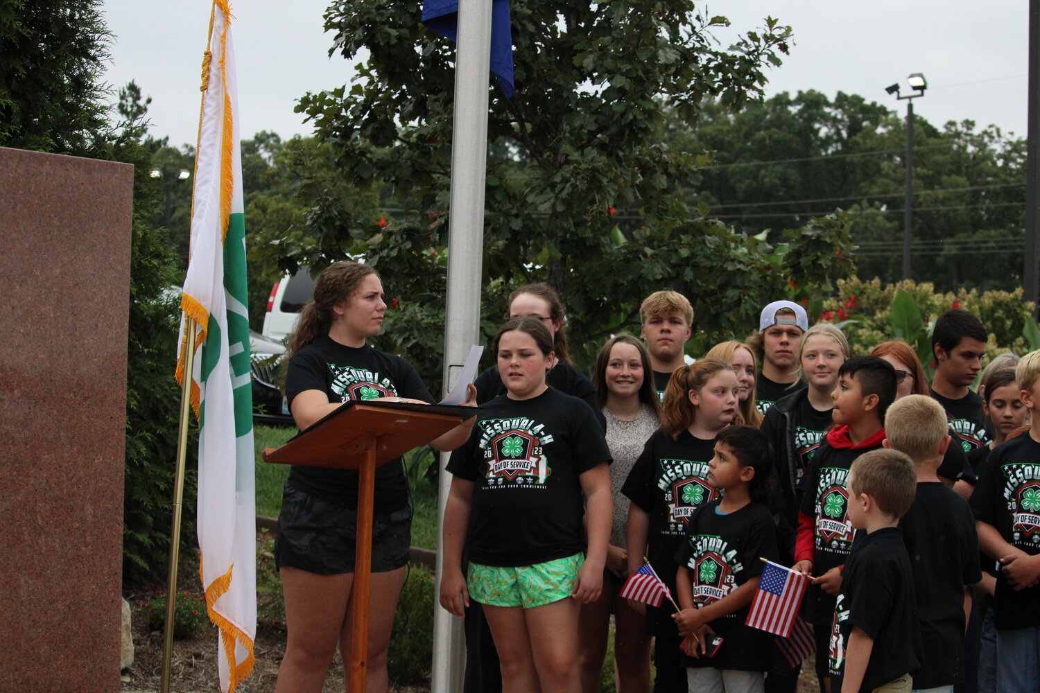 Several members of Warren County 4-H groups attended the ceremony.