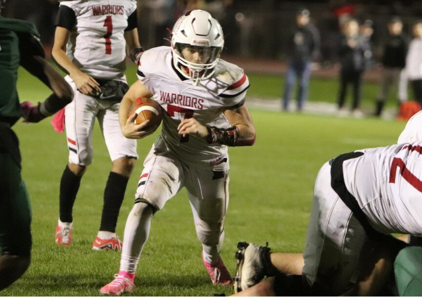 Austin Haas scored four touchdowns, including a game breaking touchdown catch late in the second quarter to help Warrenton secure a conference championships.