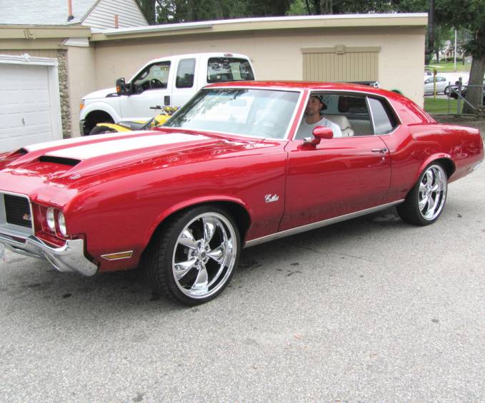 The Best Paint Award went to Kyle Polce who brought his 1972 Baby Apple Red Oldsmobile Cutlass to the event.