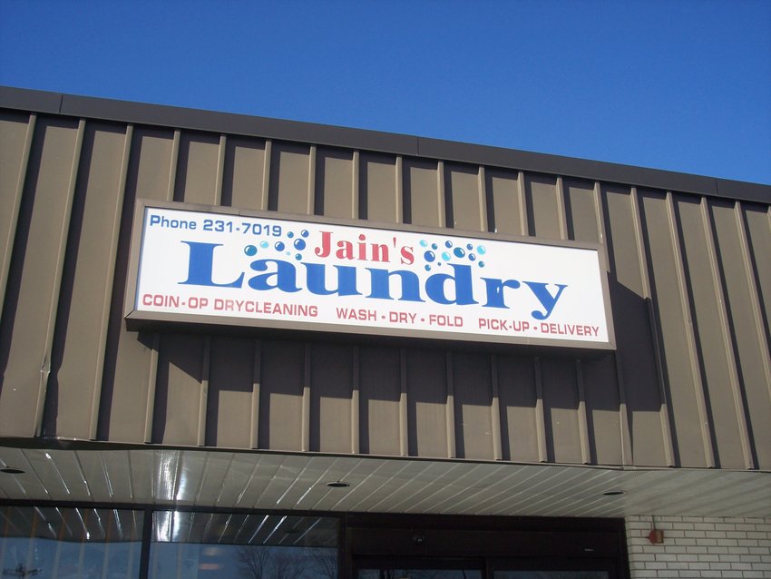 Come to Jain&rsquo;s Laundry, a familiar laundromat on Putnam Pike in Johnston, for all your wash/dry/fold laundry needs and for self-service washing &amp; drying machines.