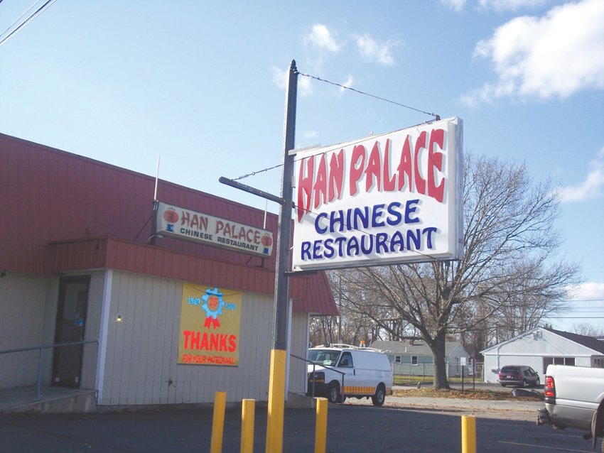 For consistently delicious Chinese food, come to this popular destination on West Shore Road where Han Palace has stood for over three decades.&nbsp;&nbsp; Come to Han Palace to see (and taste) what all the talk is about.